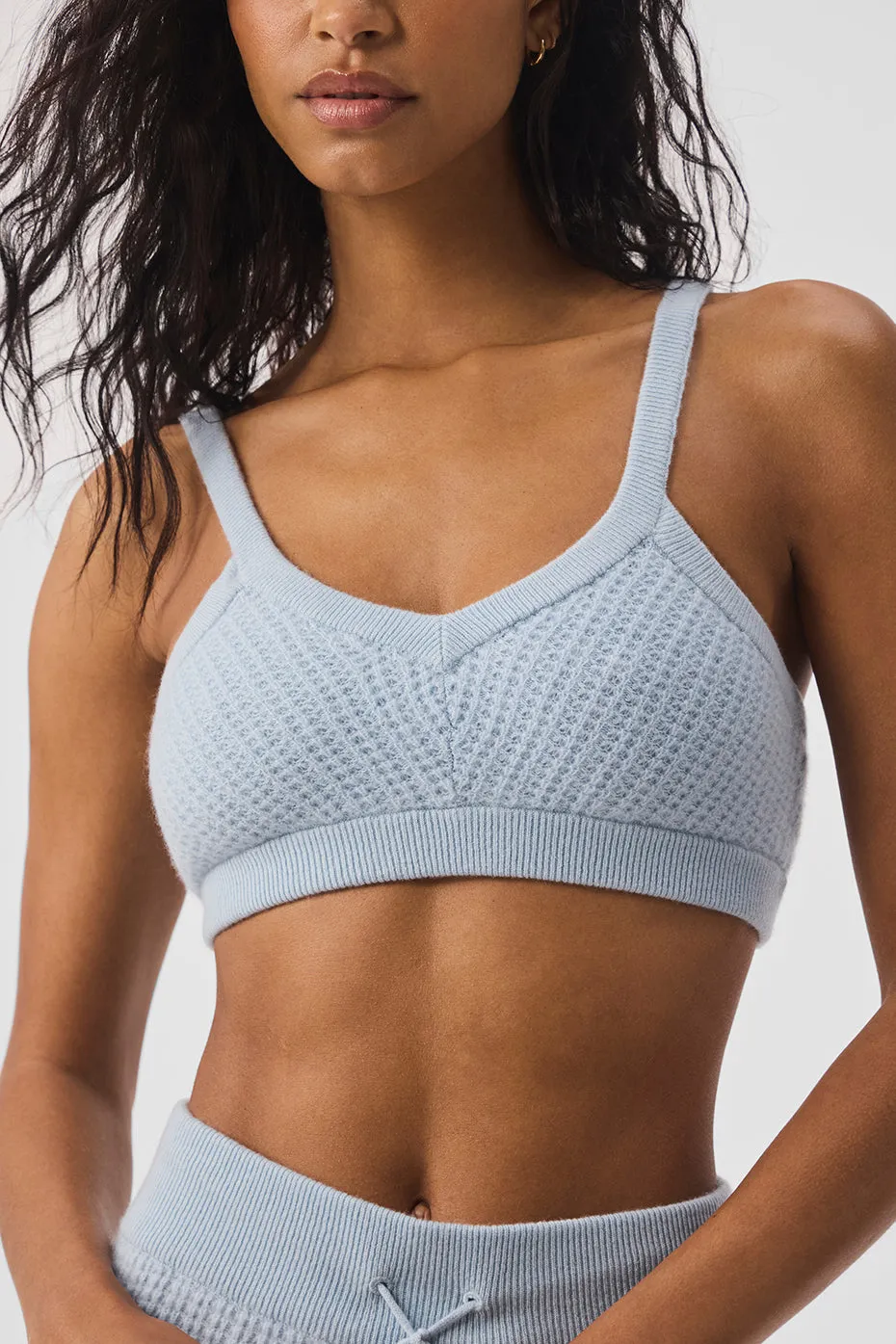 Cashmere Plush Waffle V-Neck Bra - Crystal Blue