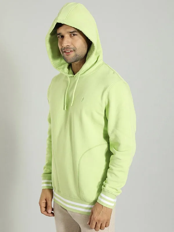 Men Solid Sweatshirt with Hoodie