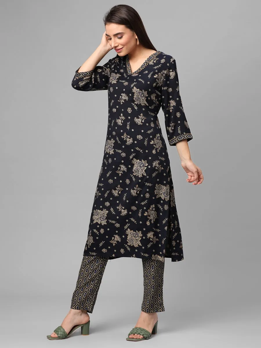 Navy Blue Floral Printed Kurta With Trouser