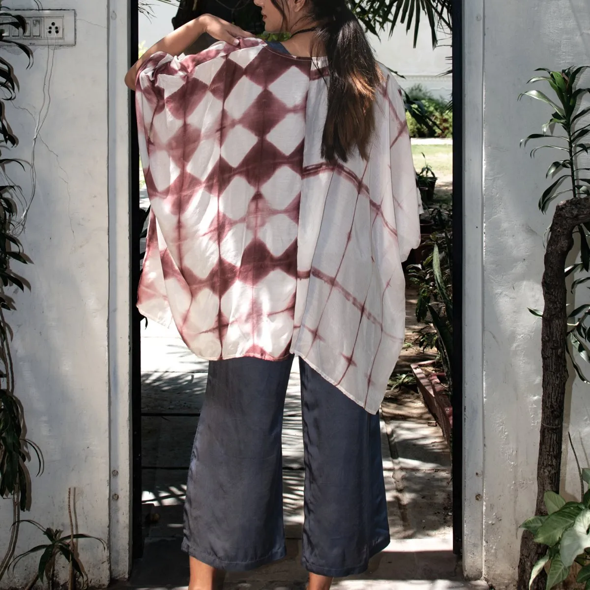 Red Handcrafted Women's Soft Silk Shrug