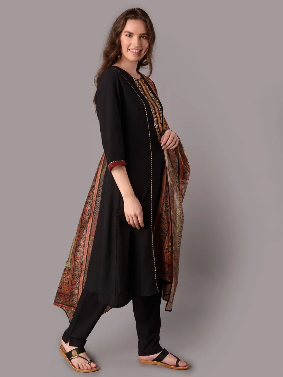 Solid Kurta Trouser With Dupatta