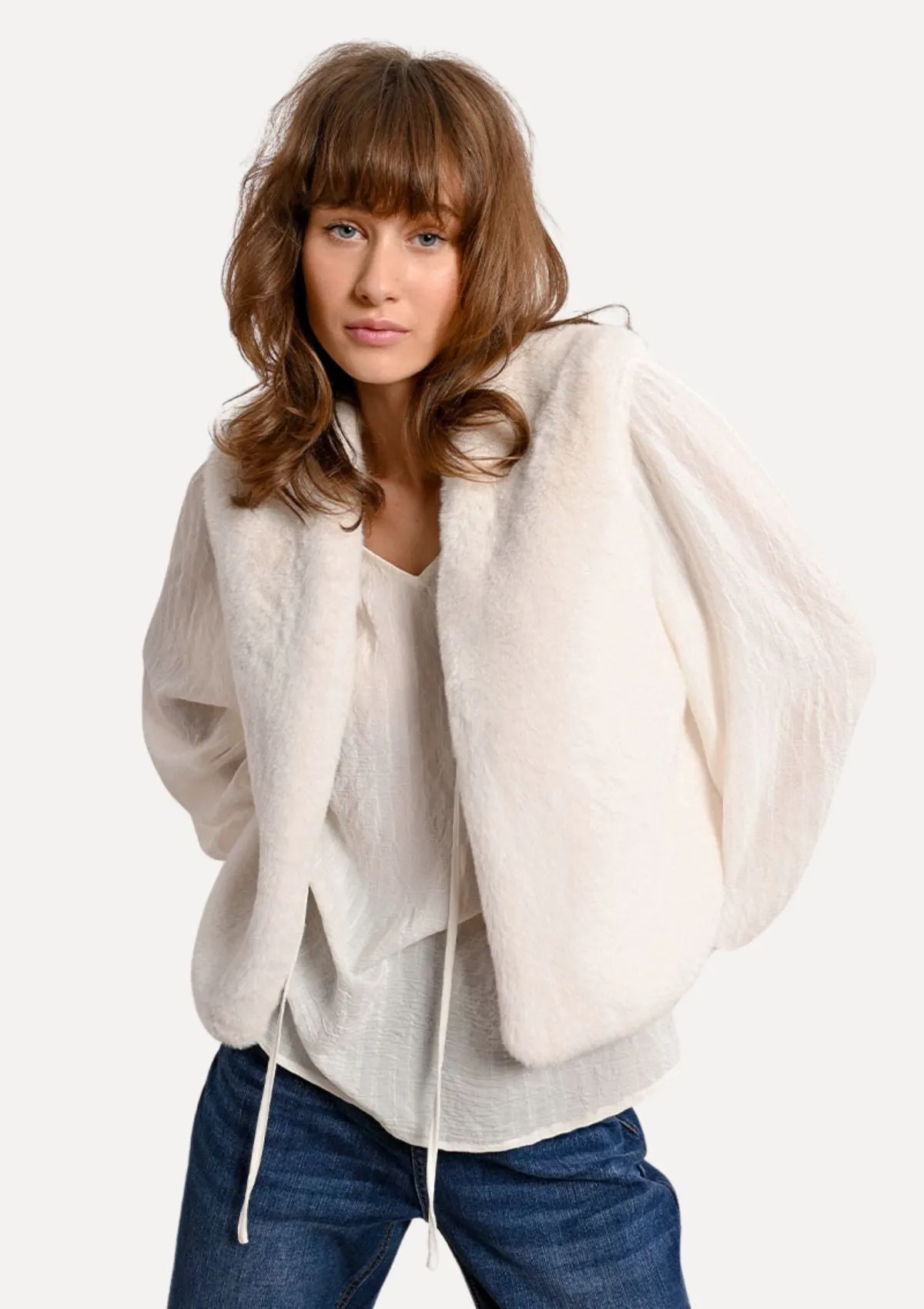 Willow Woven Sleeveless Faux Fur Jacket - Off White